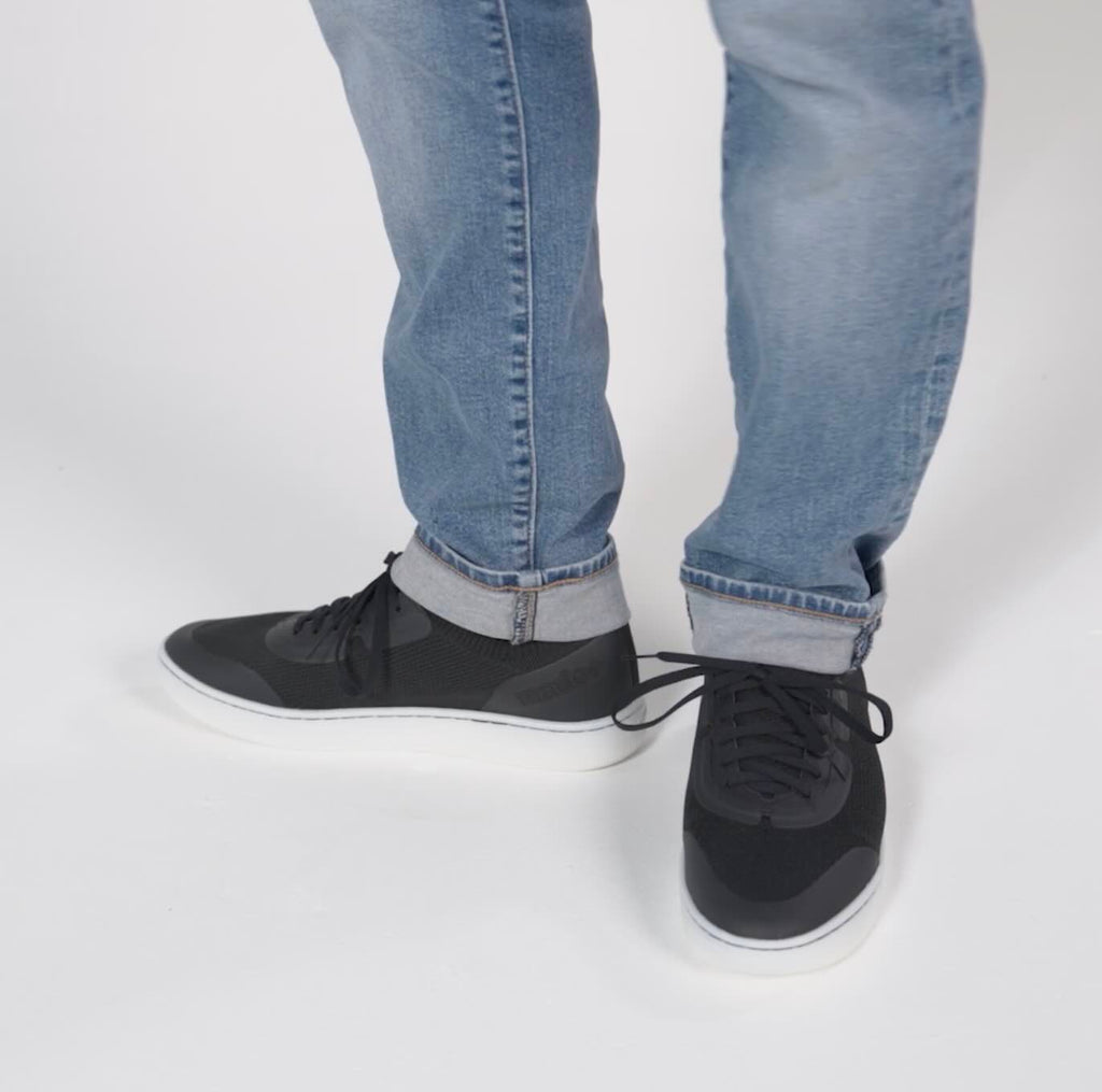 Skiff2 Black