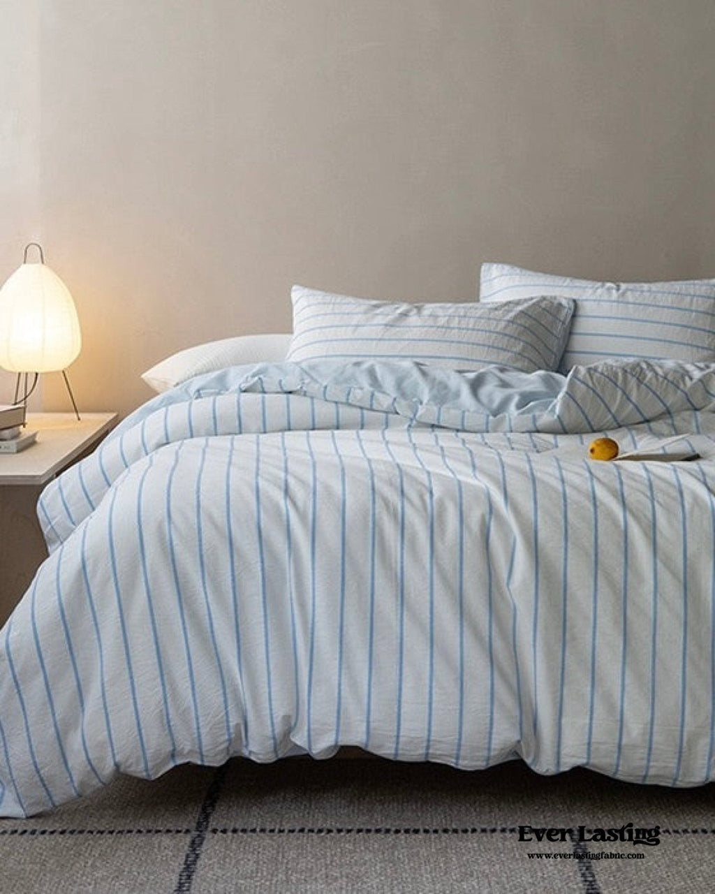 Skye Refreshing Striped Bedding Set / Blue
