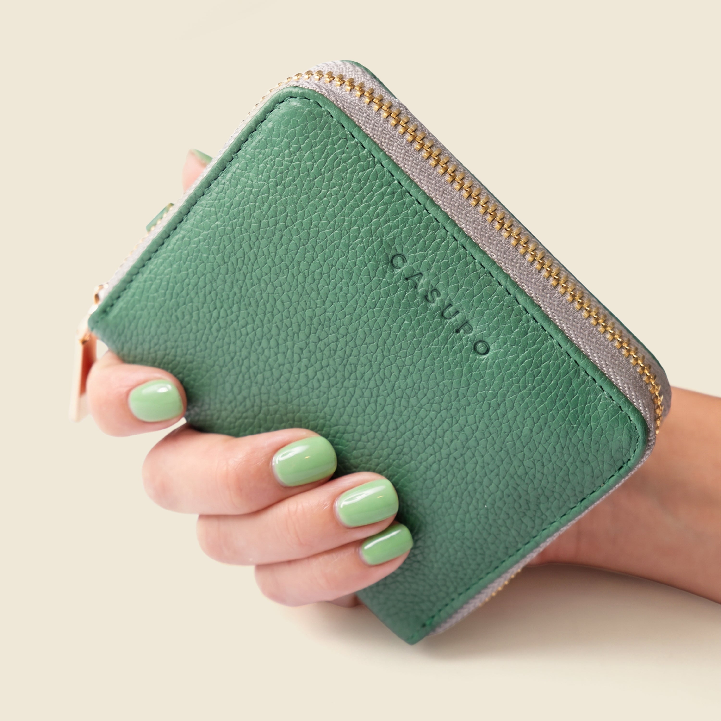 Small Zipper Wallet with Detachable Key Ring - Green