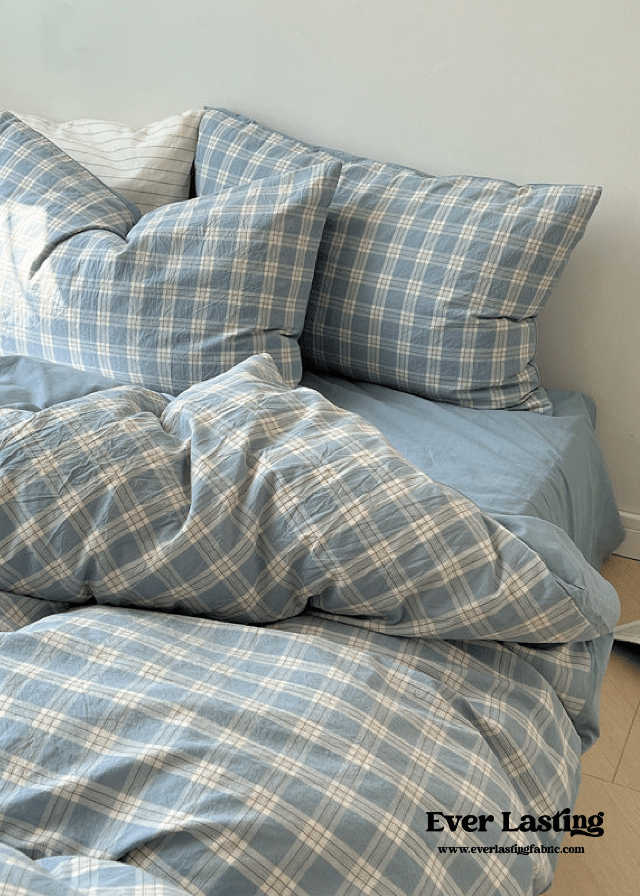 Soft Blend Plaid Bedding Set / Pink