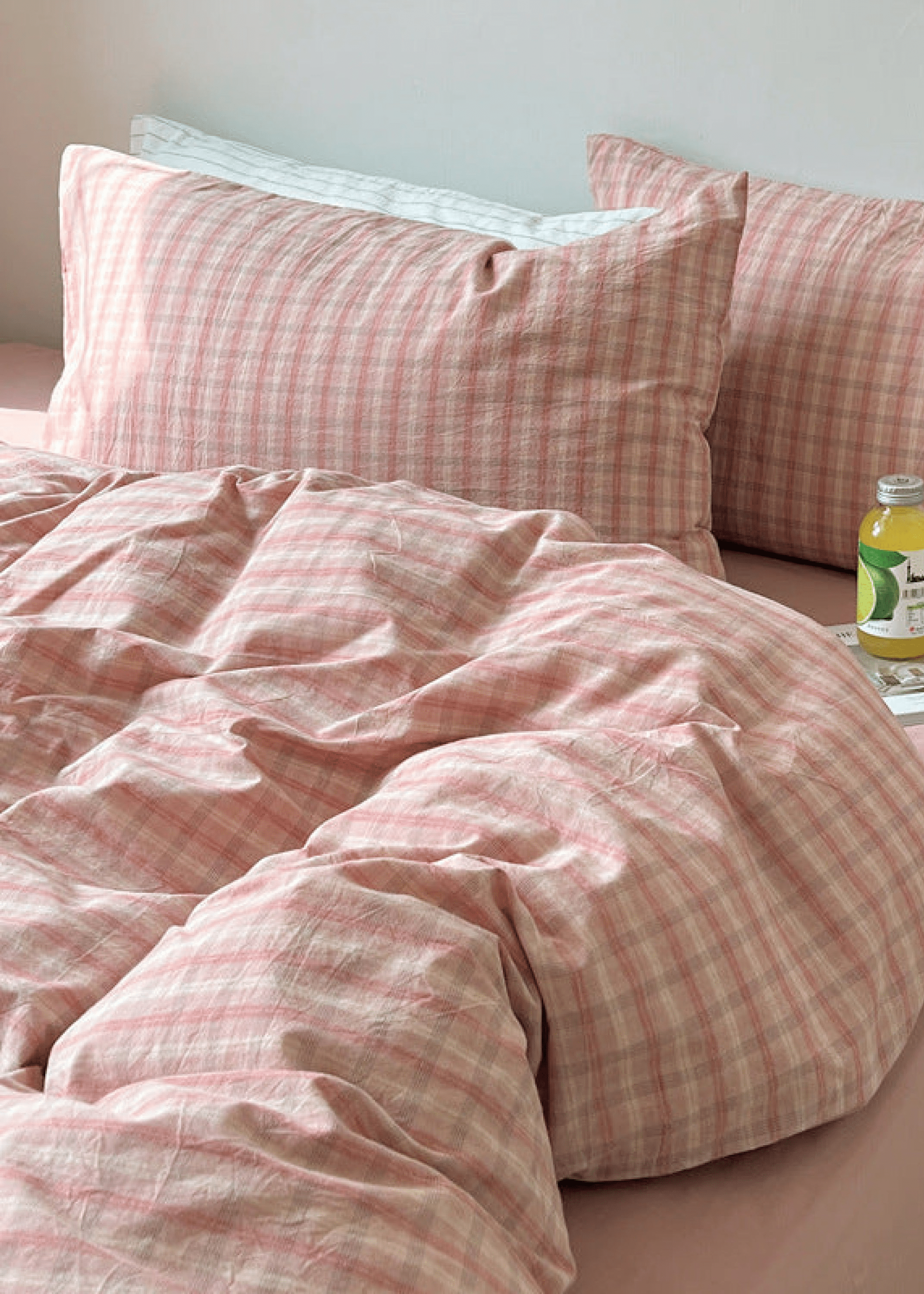 Soft Blend Plaid Bedding Set / Pink