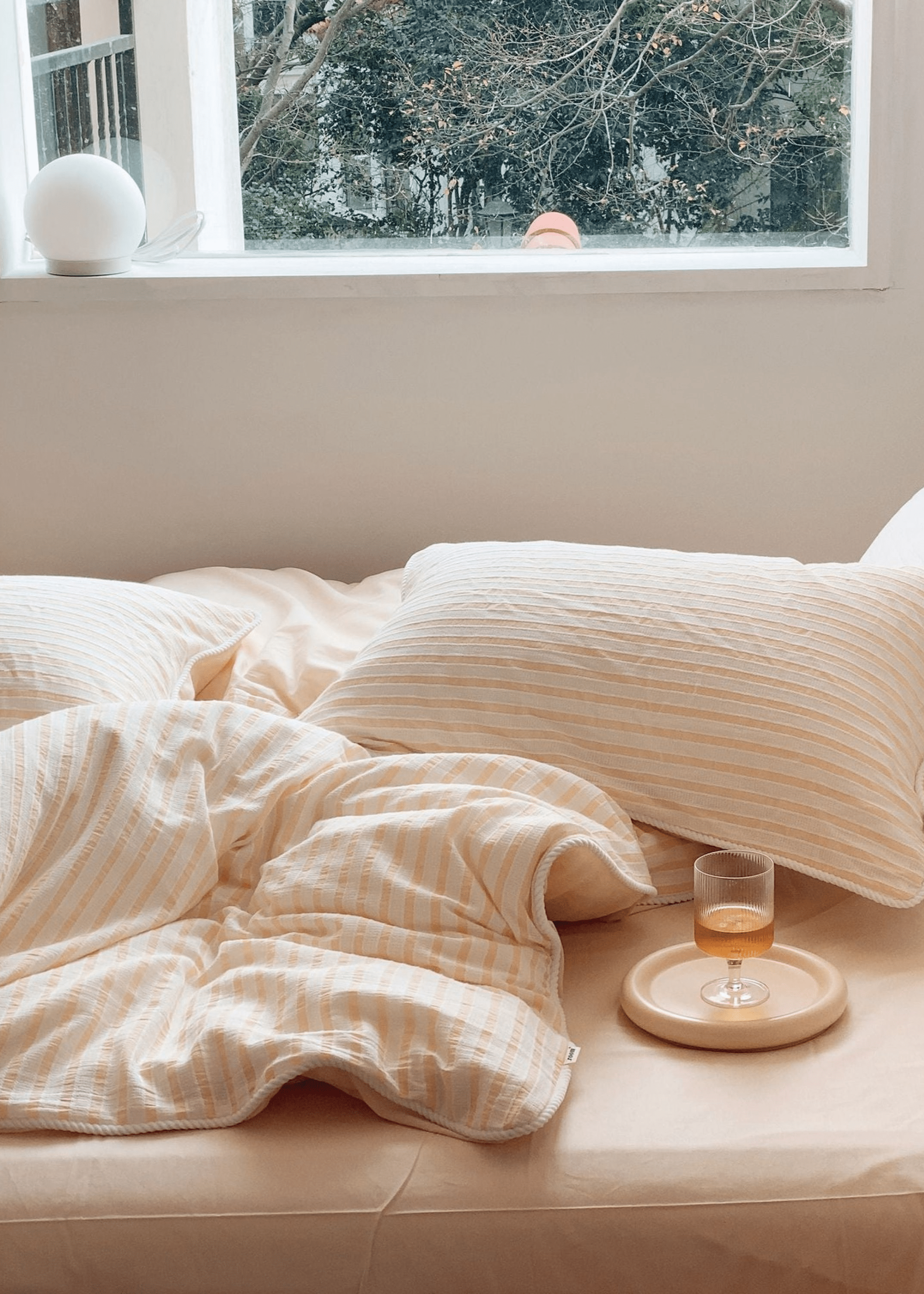 Soft Jacquard Bedding Set / Yellow