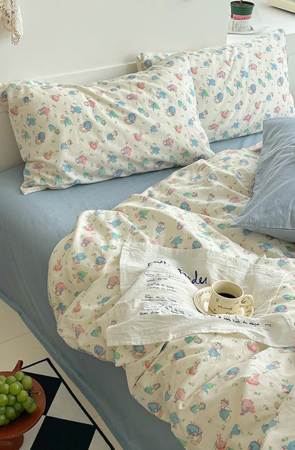 Sweet Floral Bedding Set / Cream