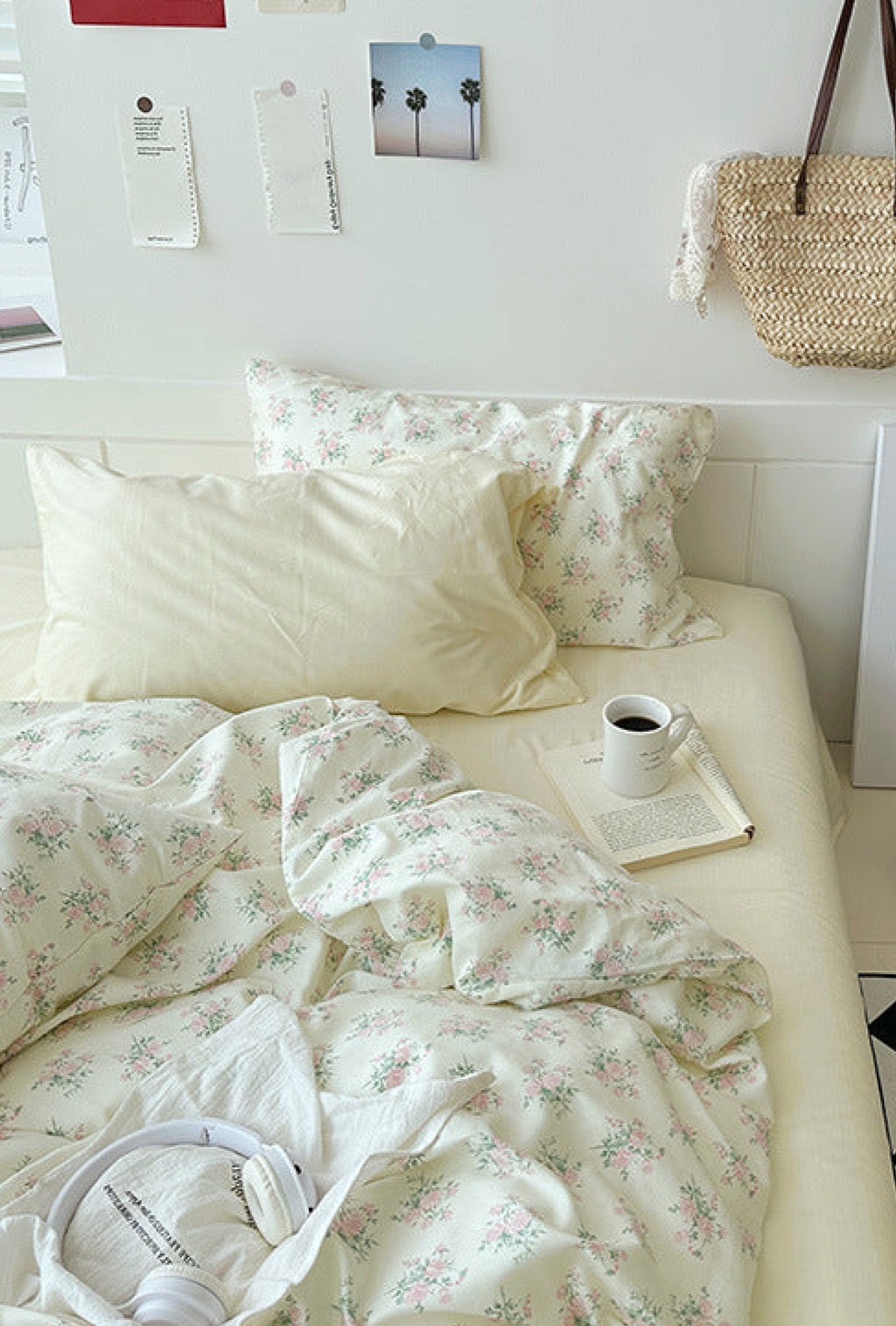 Sweet Floral Bedding Set / Floral Blue