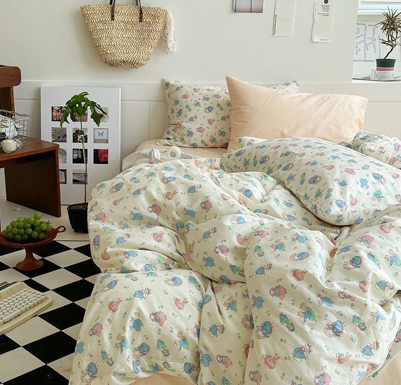 Sweet Floral Bedding Set / Pink