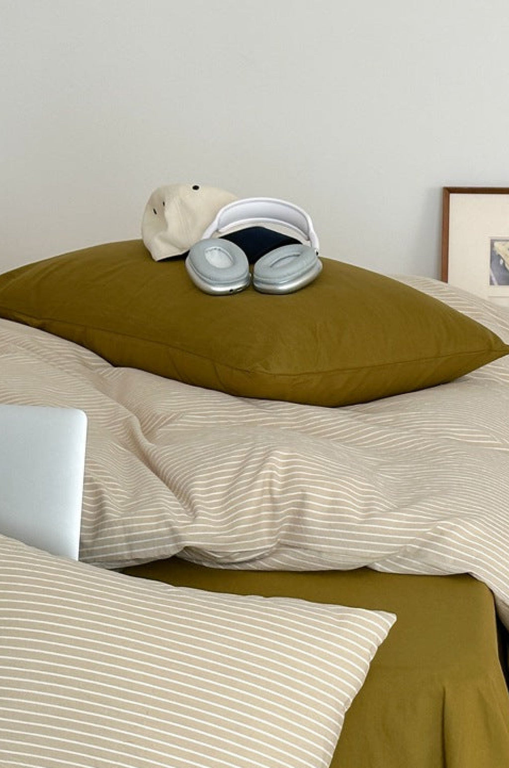 Thin Striped Bedding Set / Blue