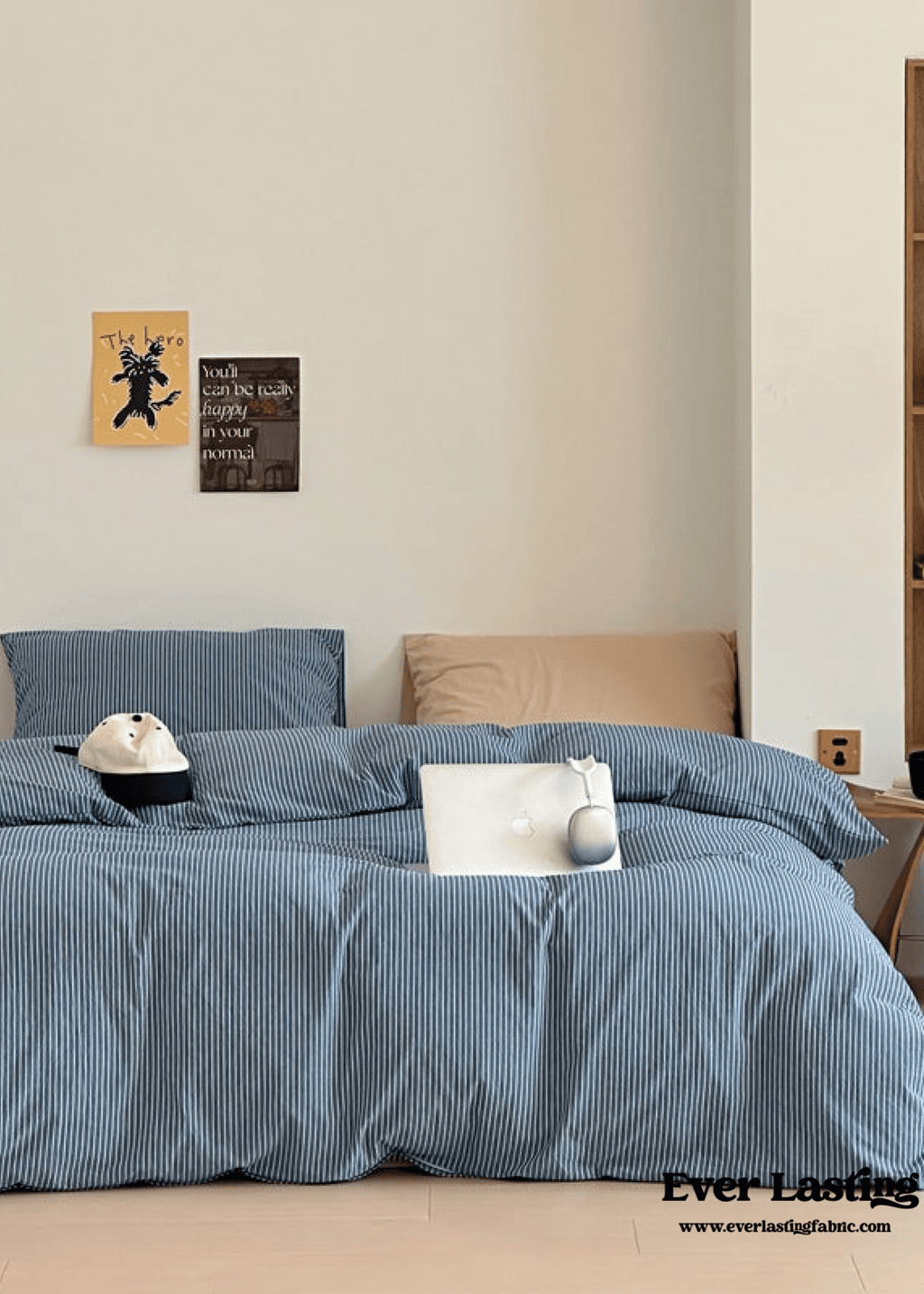 Thin Striped Bedding Set / Red