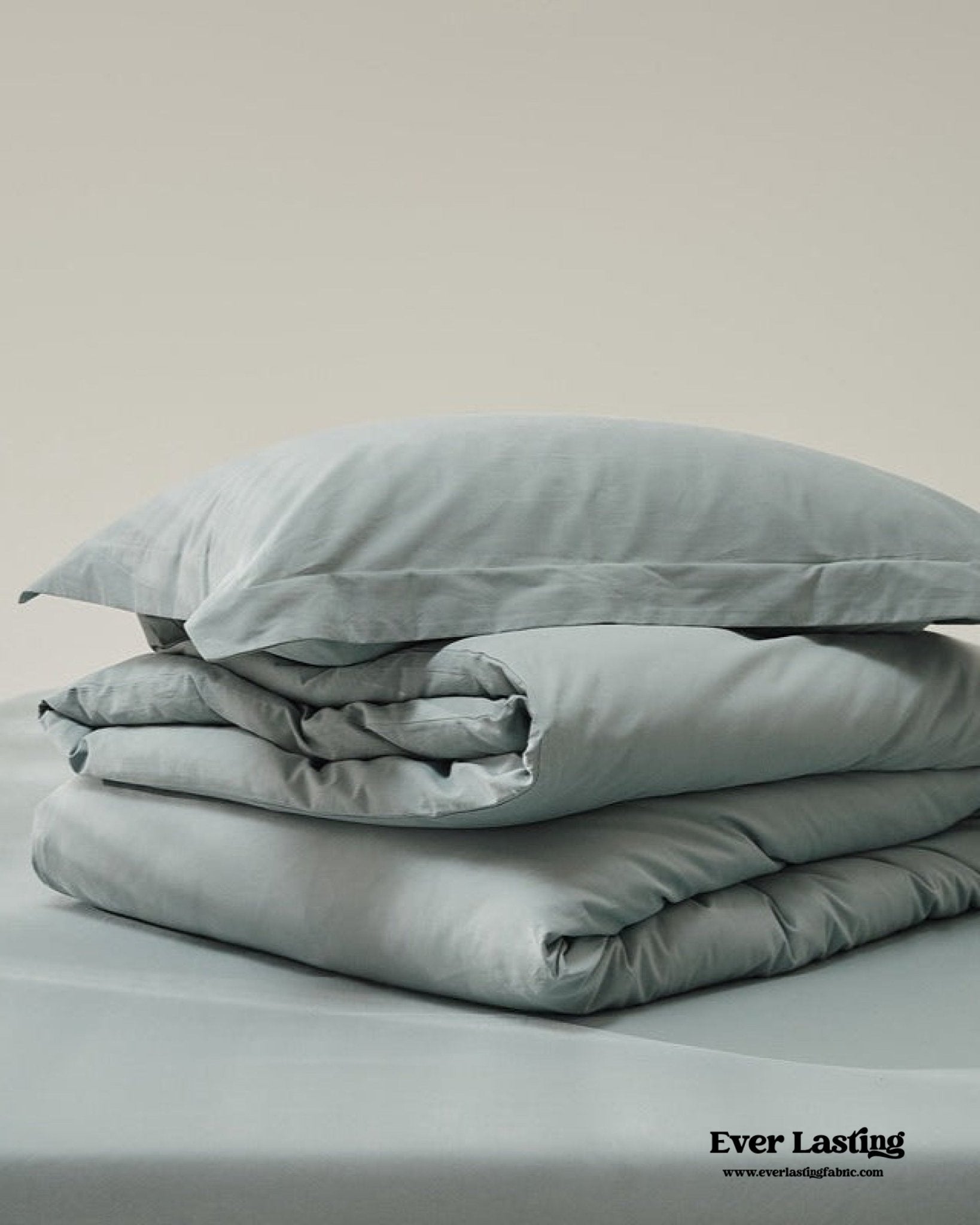Velvære Luxe Solid Color Cotton Bedding Set / White