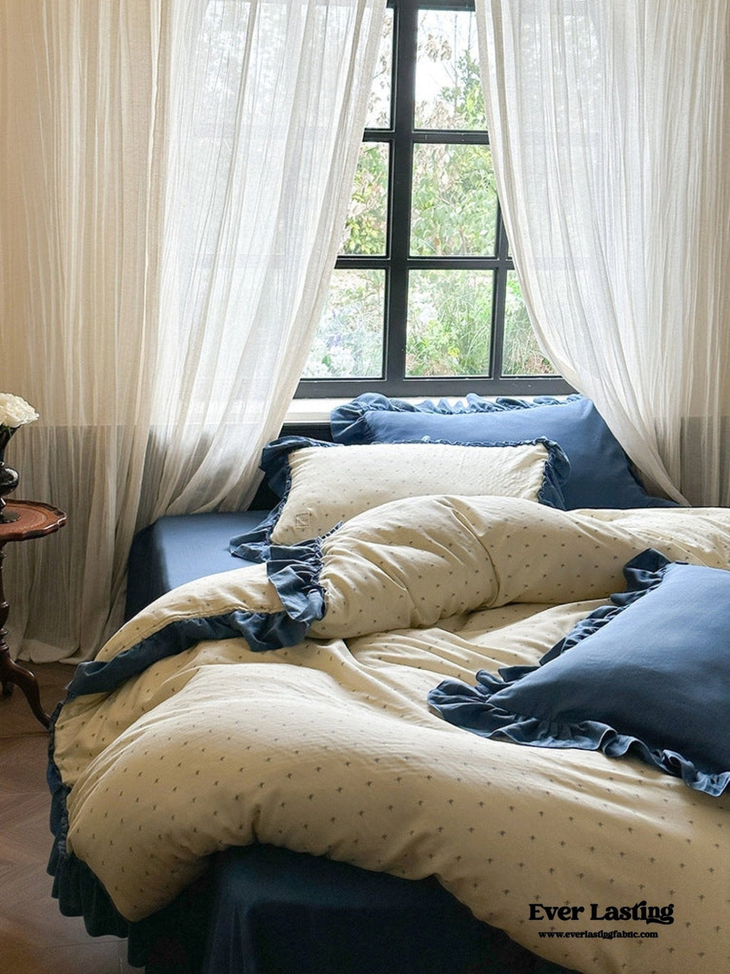 Vivienne Floral Double Gauze Bedding Set / Blue Ocean