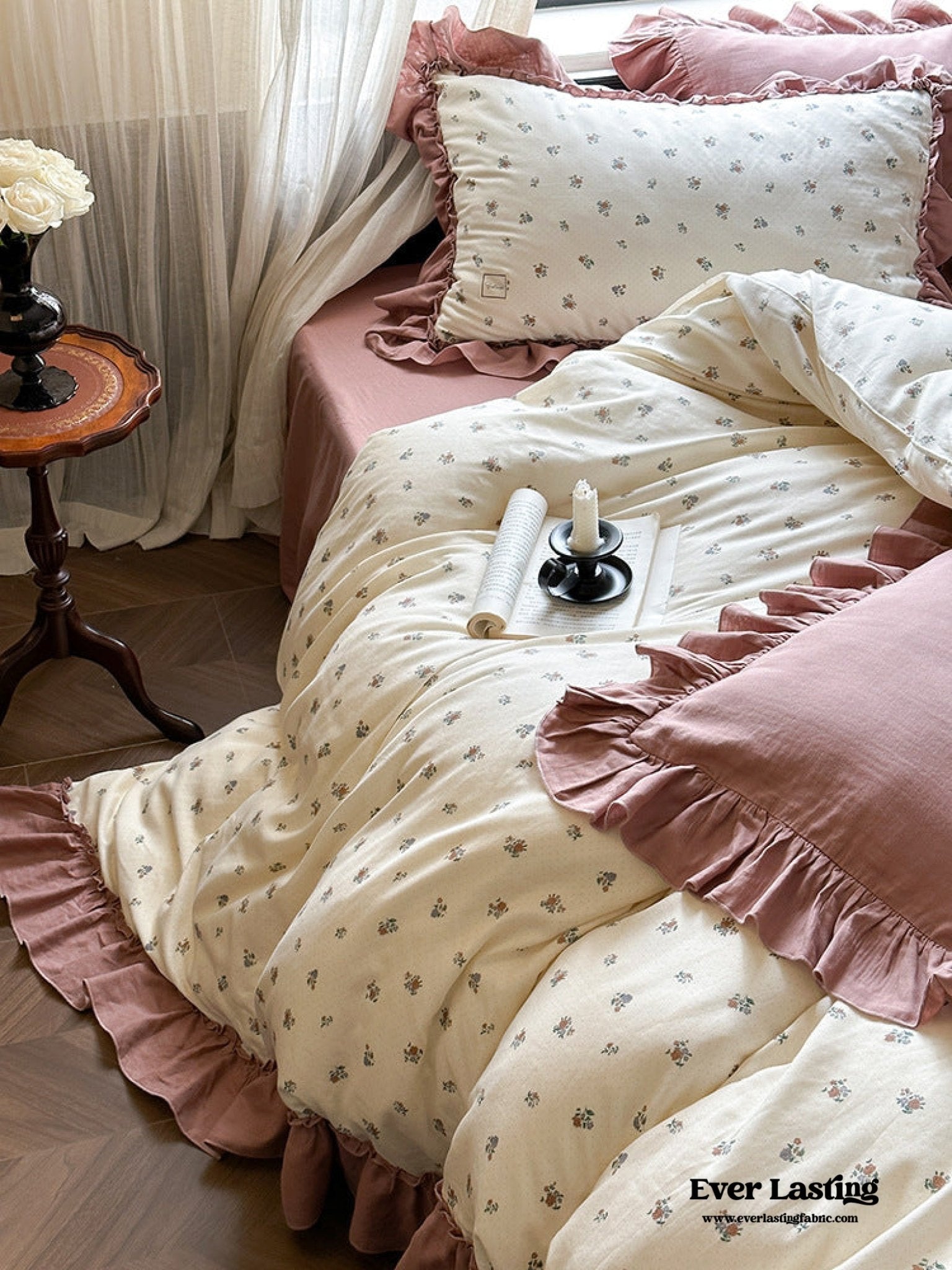 Vivienne Floral Double Gauze Bedding Set / Blush Pink