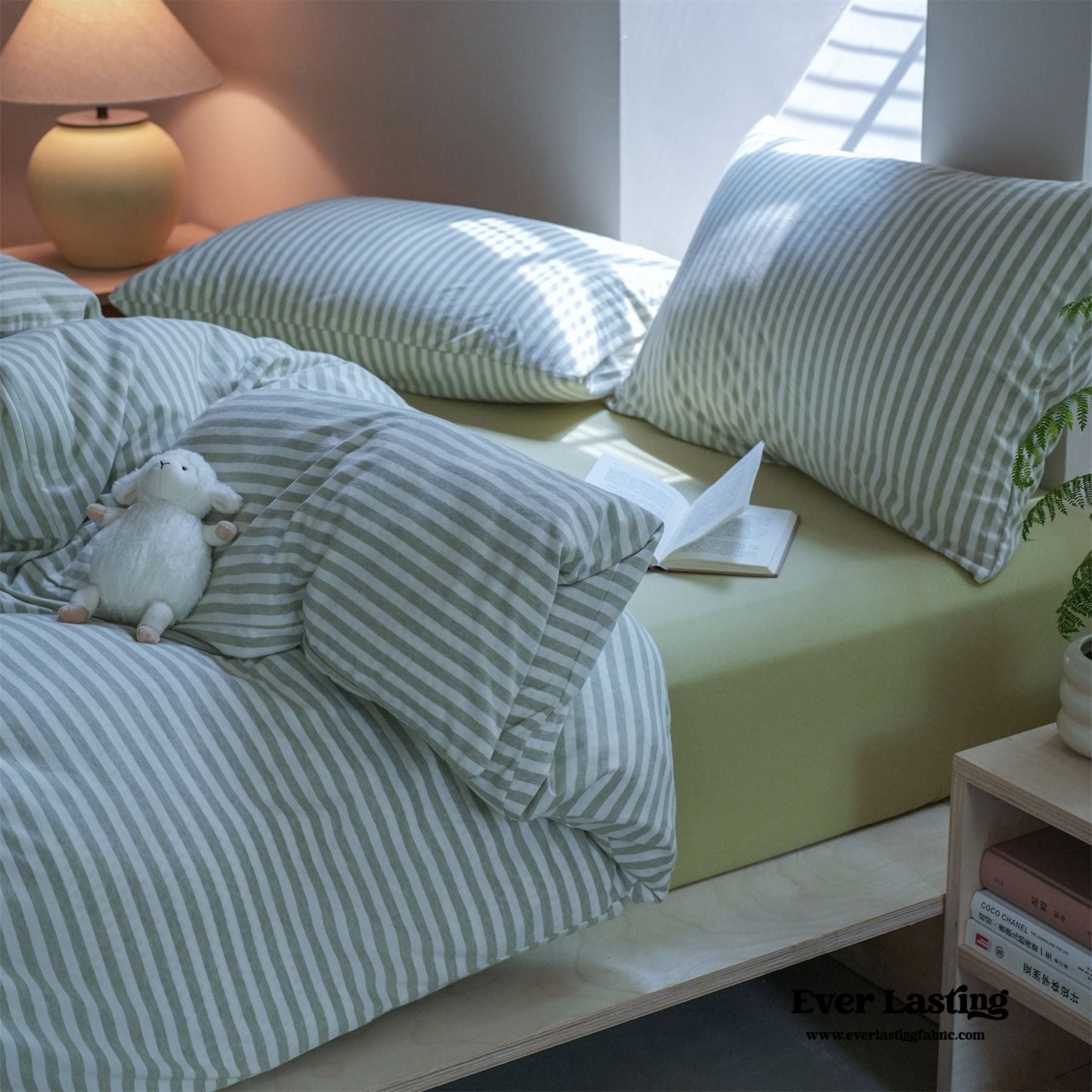 Wren Fresh Striped Jersey Knit Bedding Set / Green